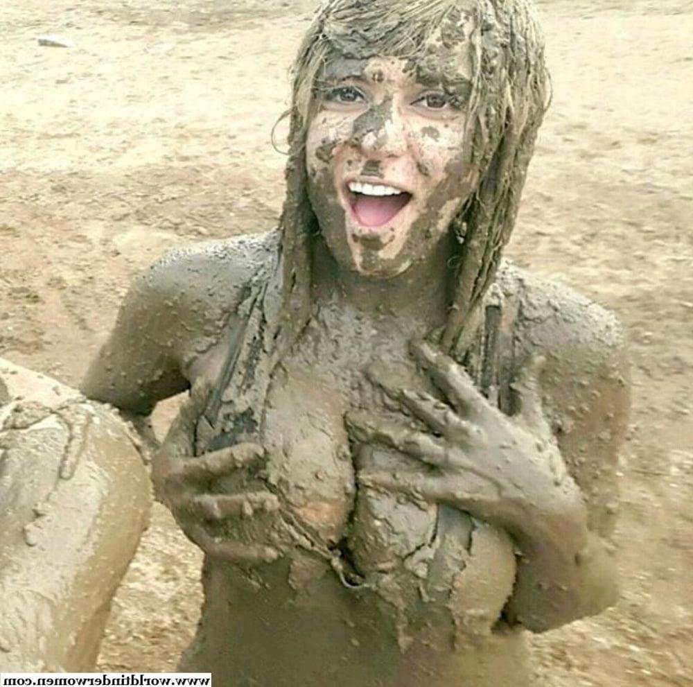 12P MUD LESBIAN SCHOOL 4