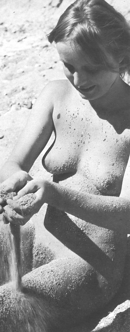 25P Nudists Naturists Public Outdoor Flash - Black And White 3