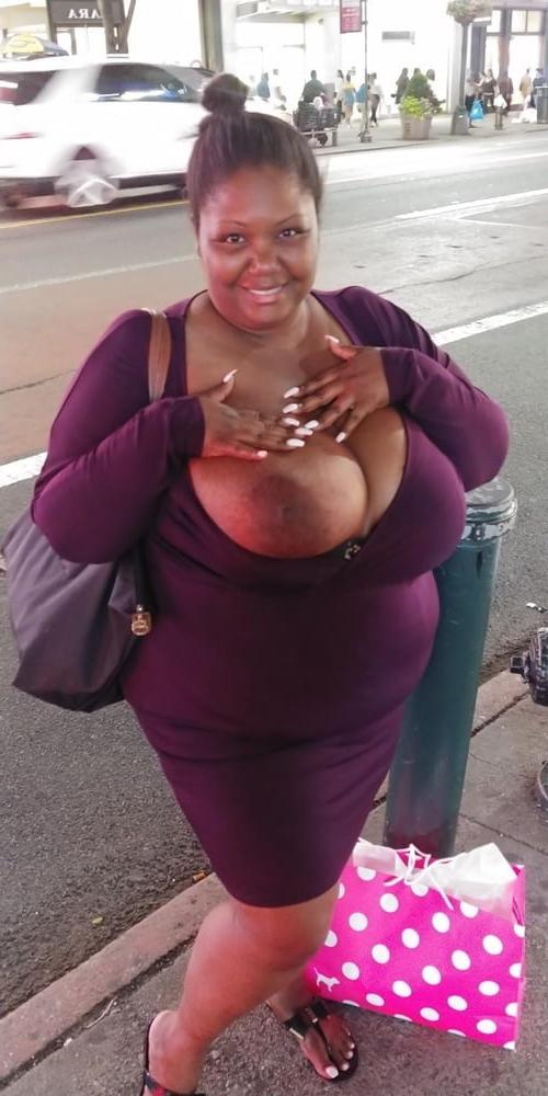 16P Bbw mix 1029 (Black flashing women)