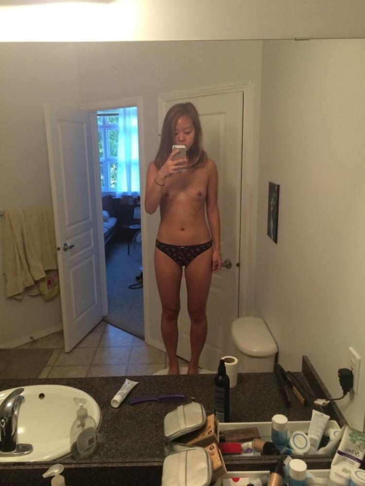 25P Dirty and Sexy Amateur Asians 9 - LL96