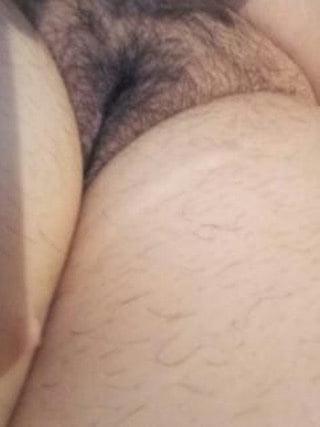 25P My 44 years old hairy qirlfriend