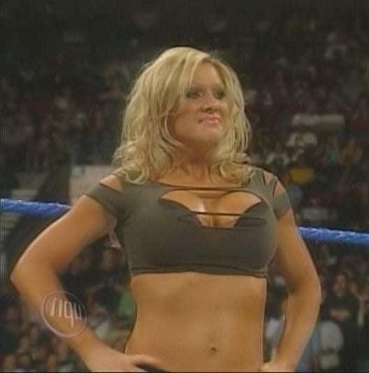 24P Wrestling Chicks 1