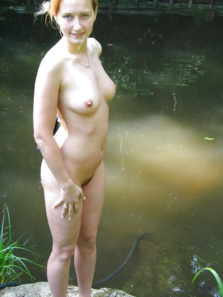12P Pretty Wife With Hairy Pussy