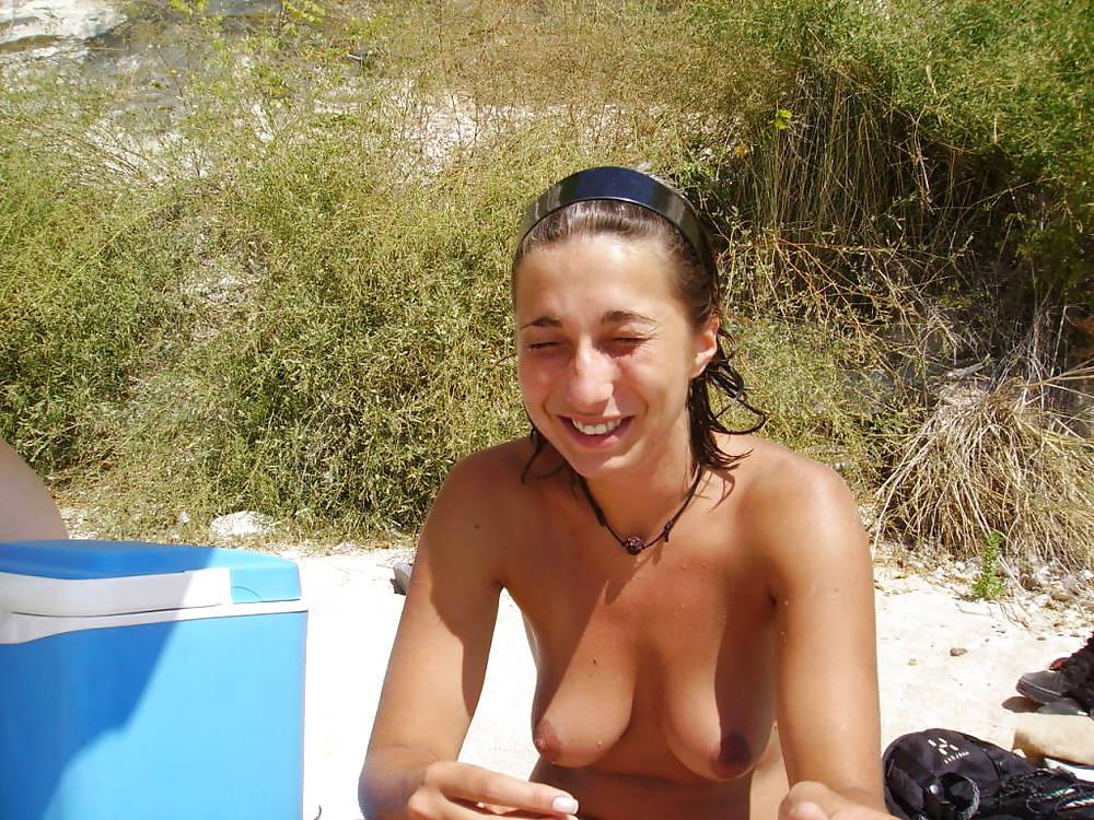 25P Bulgarian Beach Girls from Black Sea - III