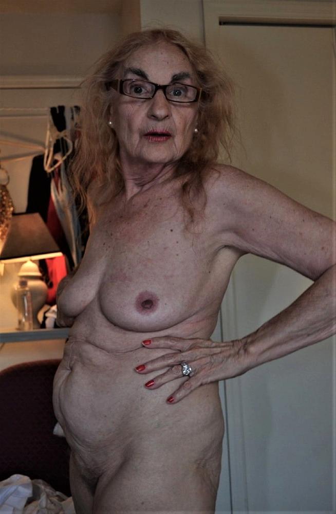 25P I love this MILF 519