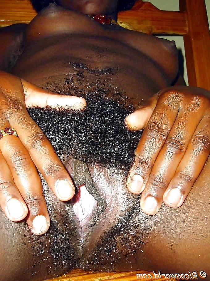 25P Georgous delectable hairy yocati
