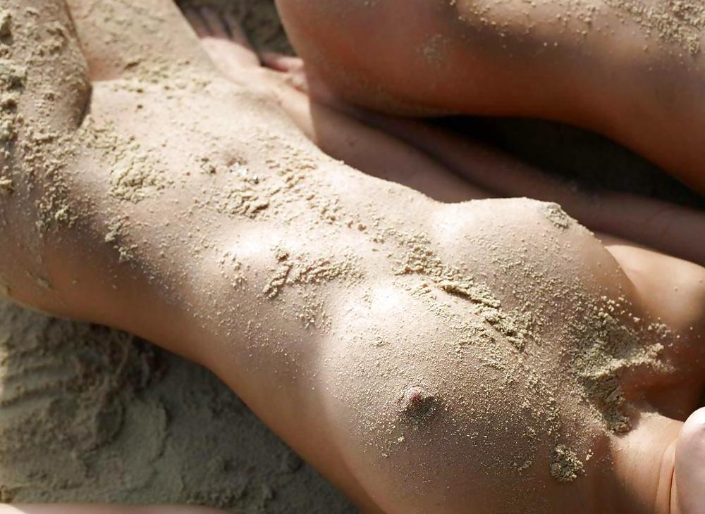 16P 3 beautiful teens at the beach