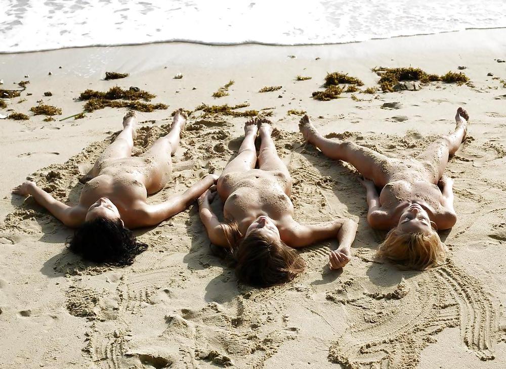 16P 3 beautiful teens at the beach
