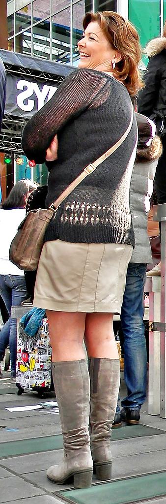 24P Leather skirts on the street