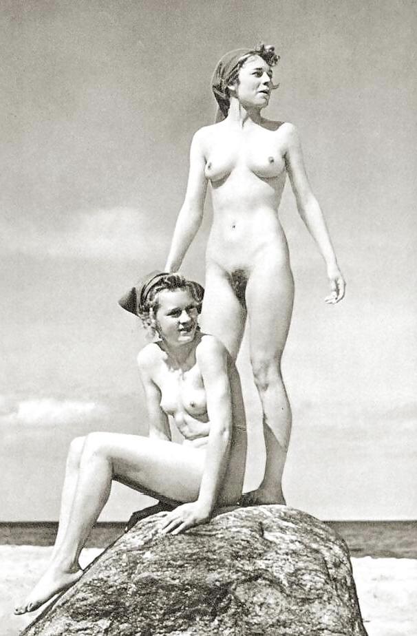 25P Nudists Naturists Public Outdoor Flash - Black And White 2