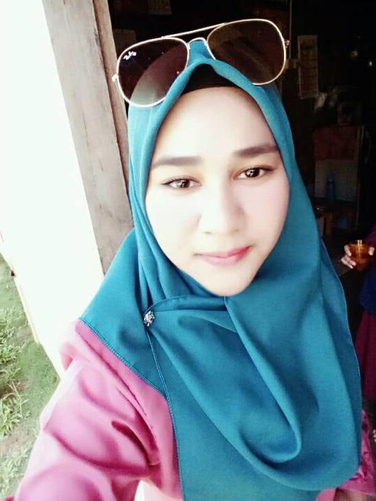 16P Era Tudung Milf Part 1