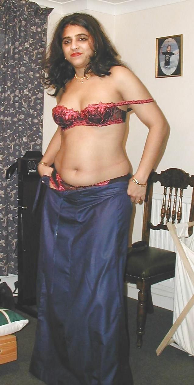 25P Hairy Paki Milf