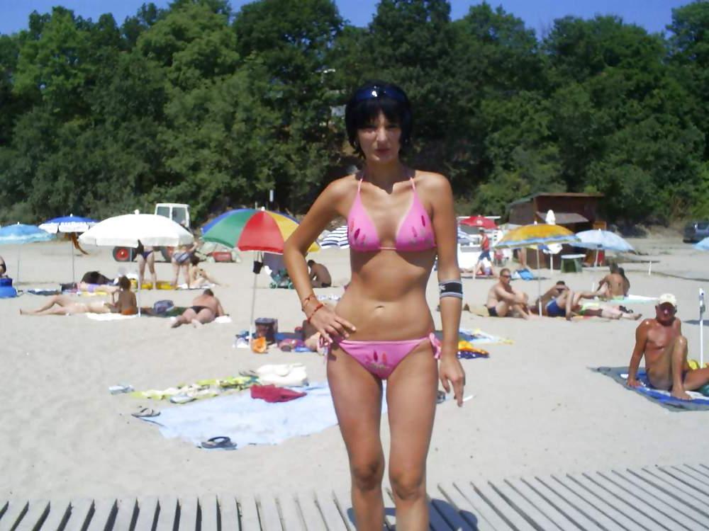 25P Bulgarian Beach Girls from Black Sea - VII