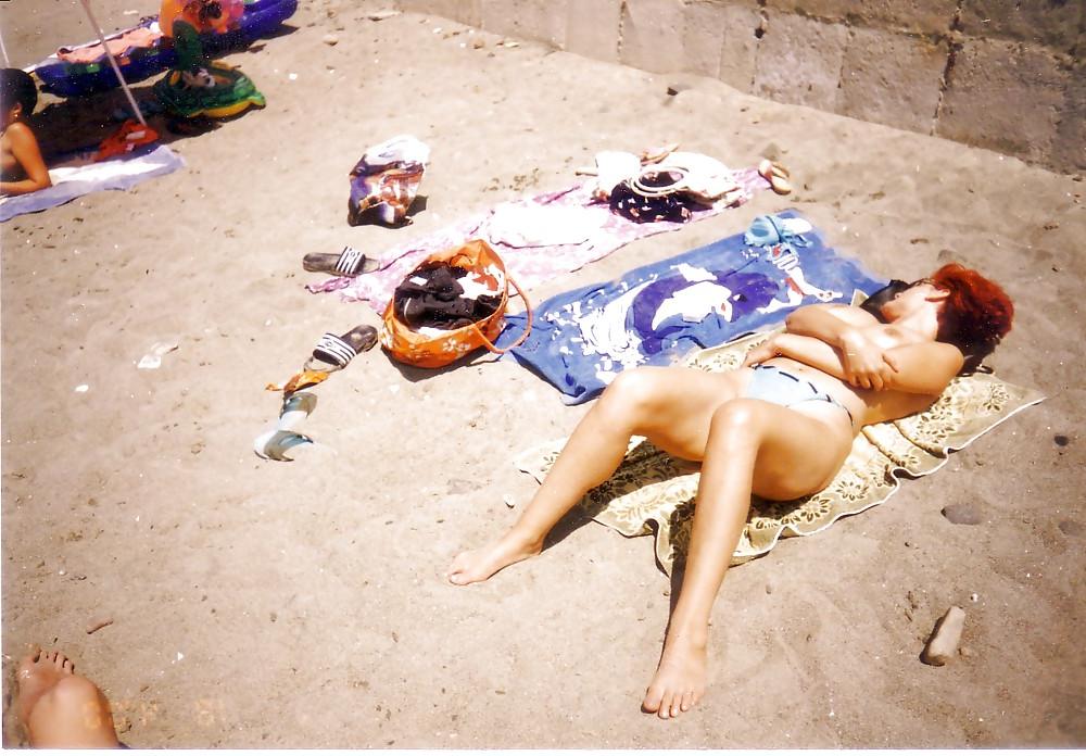 25P Bulgarian Beach Girls from Black Sea - VII