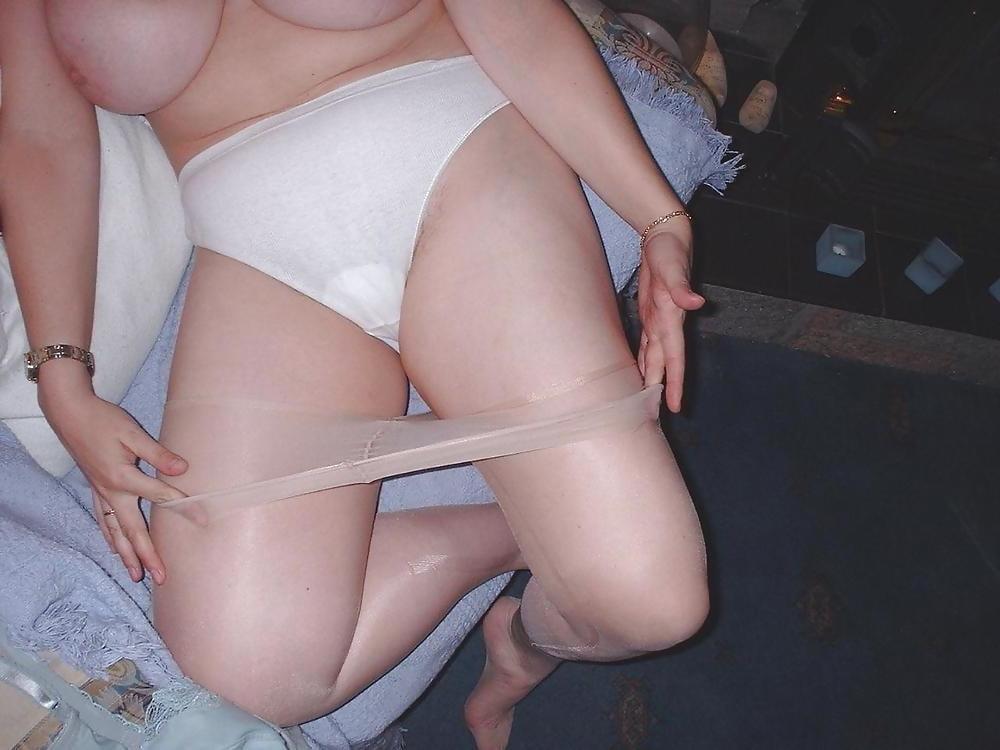20P Naja 6...lickable hairy pussies and assholes