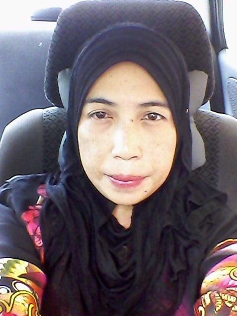 25P Malay MILF Chef Suhaila - Part 1