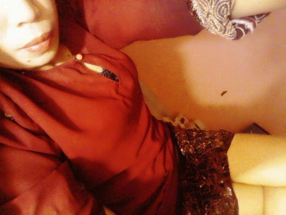 25P Malay MILF Chef Suhaila - Part 1