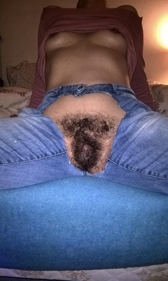 13P hairy pussy 2