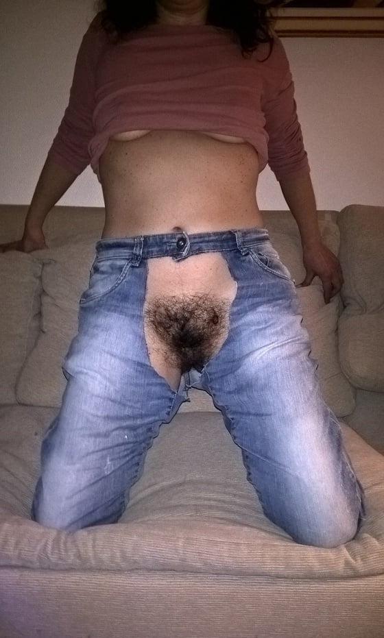 13P hairy pussy 2