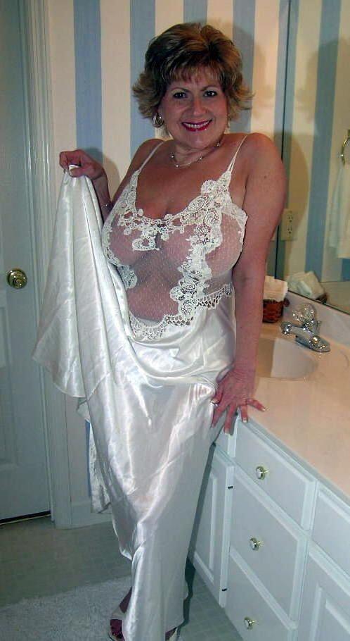 25P See through clothes