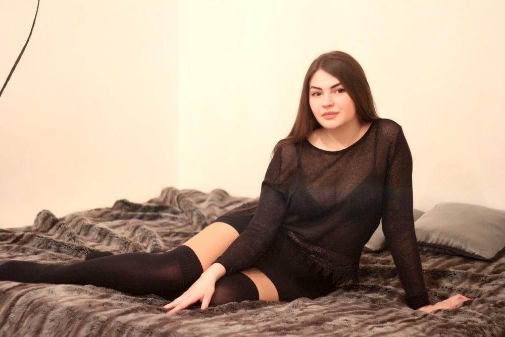 25P Beauty woman pantyhose stockings non porn 76