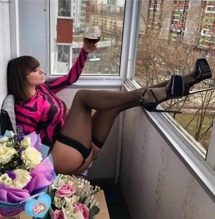25P Insatiable pics of D - Beauty Women 4