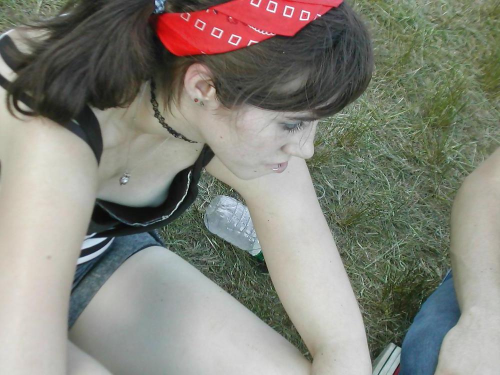 25P Downblouse