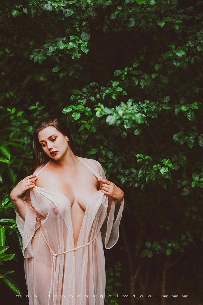 25P Sexy dress, see-through and downblouse 2