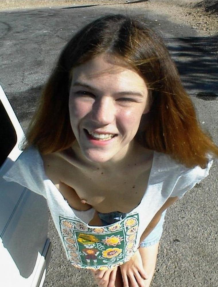 25P Downblouse & Nippelblicke 243