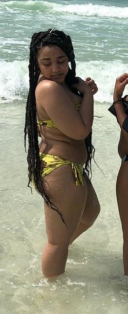 10P Chubby n Busty 9