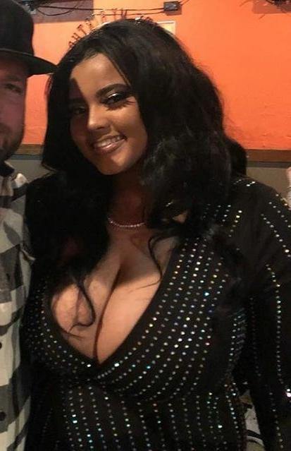 10P Chubby n Busty 9