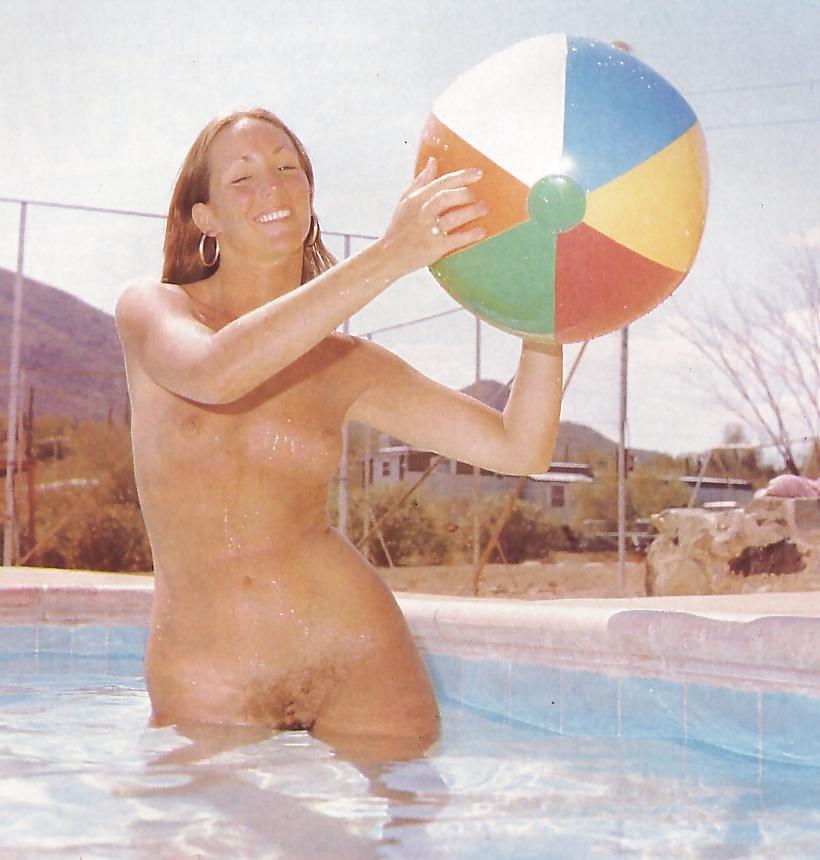 20P Nudist retro 4.