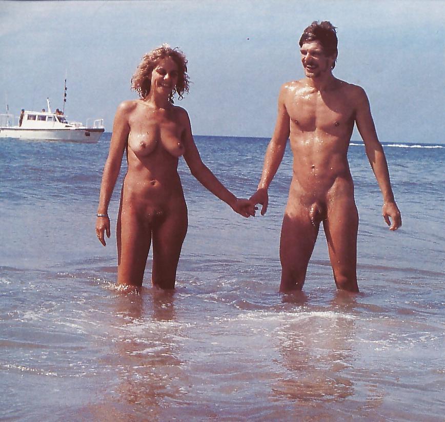 20P Nudist retro 4.