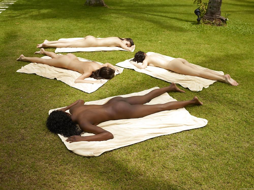 25P Valerie - Ebony beauty