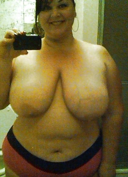 25P Chubby girls self pic