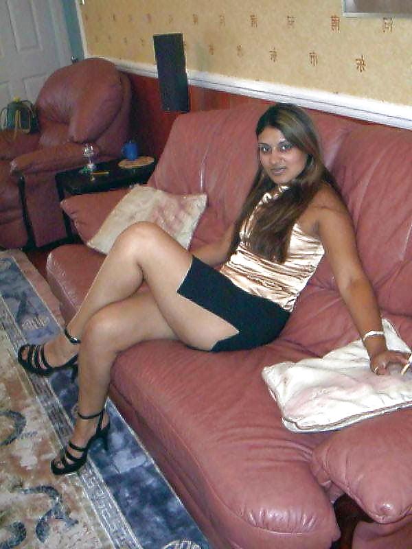 24P Hot Indian Desi Babe