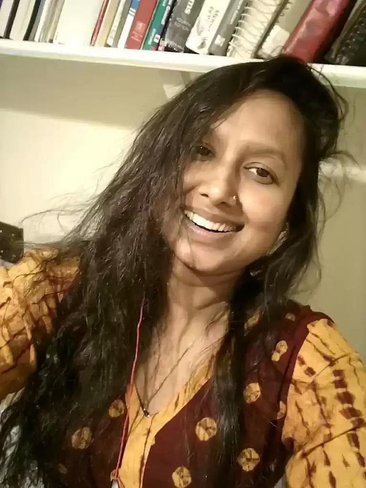 25P Desi aunty