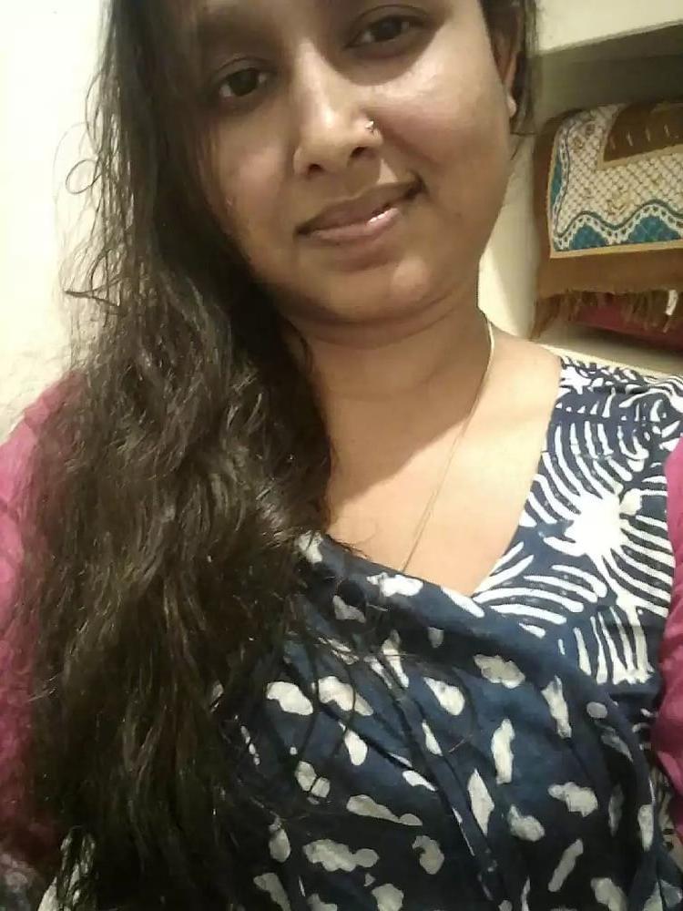 25P Desi aunty