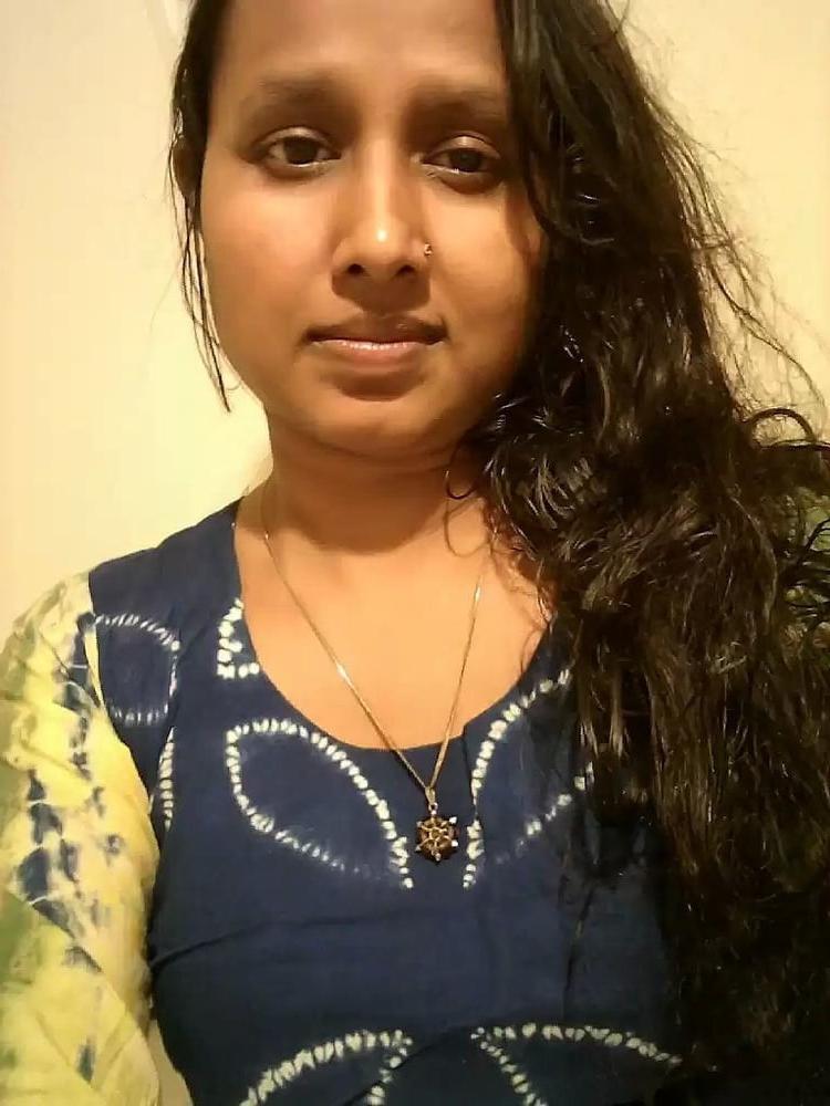 25P Desi aunty