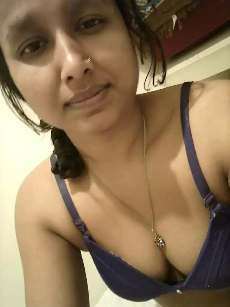 25P Desi aunty