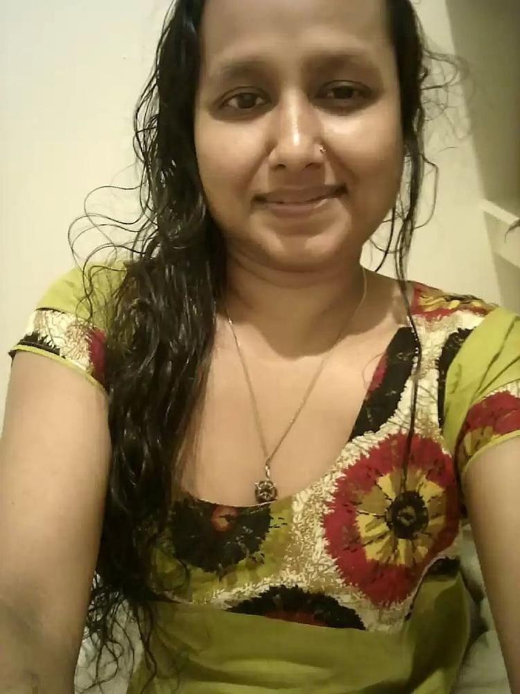 25P Desi aunty