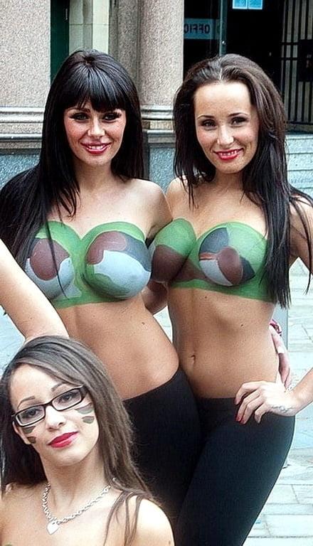 25P Bodypaint Sexy-Hot Nude Babes (Best-Of Compilation)_2