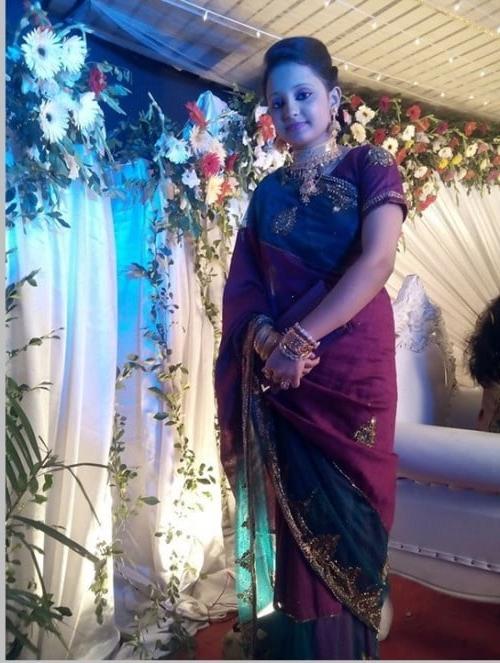 25P Beautiful Indian Desi Bhabhi 2 Full Set