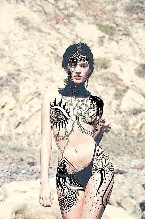 25P Bodypaint Sexy-Hot Nude Babes (Best-Of Compilation)_1