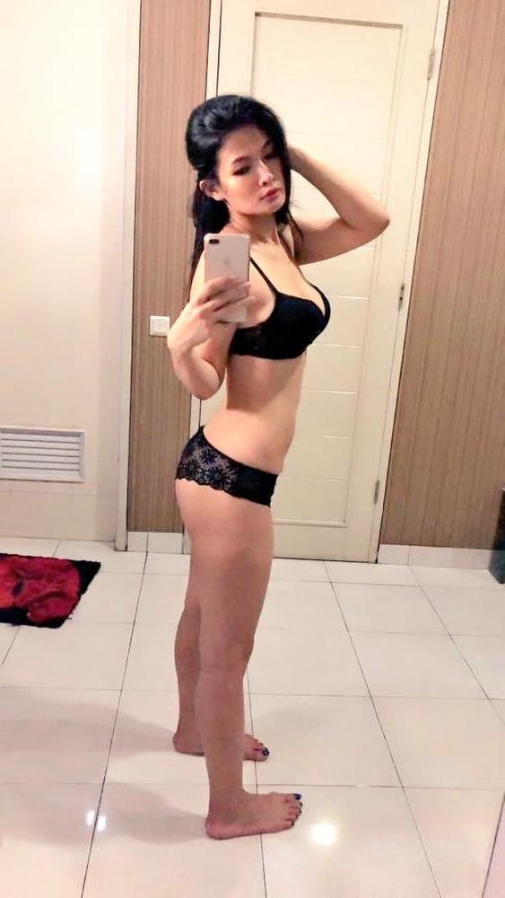 25P Unseen Desi showing Asset 083