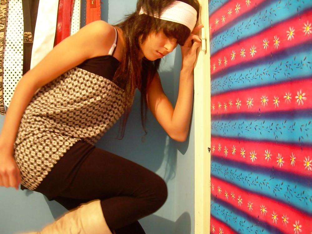 25P 2 Hot Webcam teen Lesbians