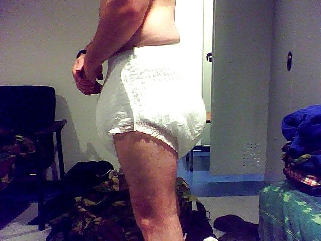 9P Sissy diaper