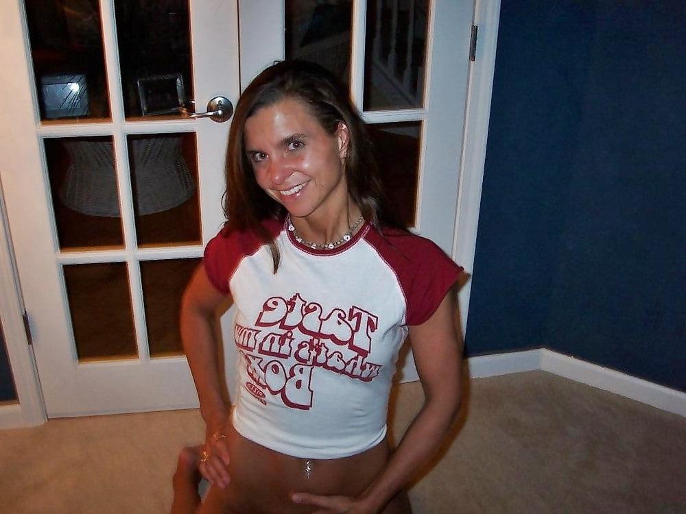 25P moms so fuckin flat 2