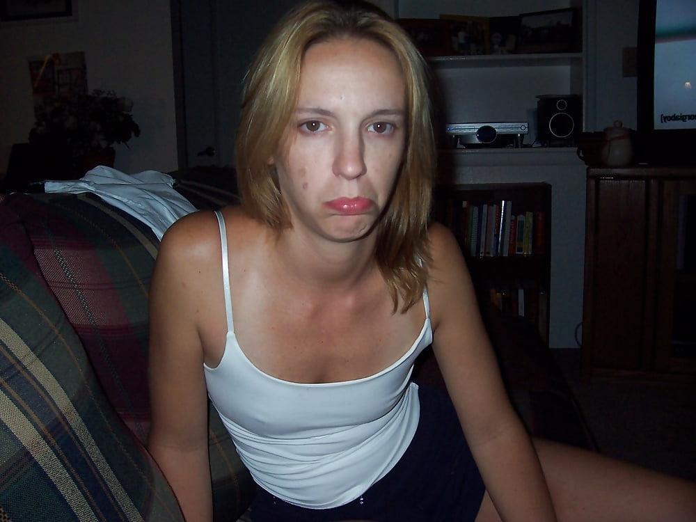 25P moms so fuckin flat 2