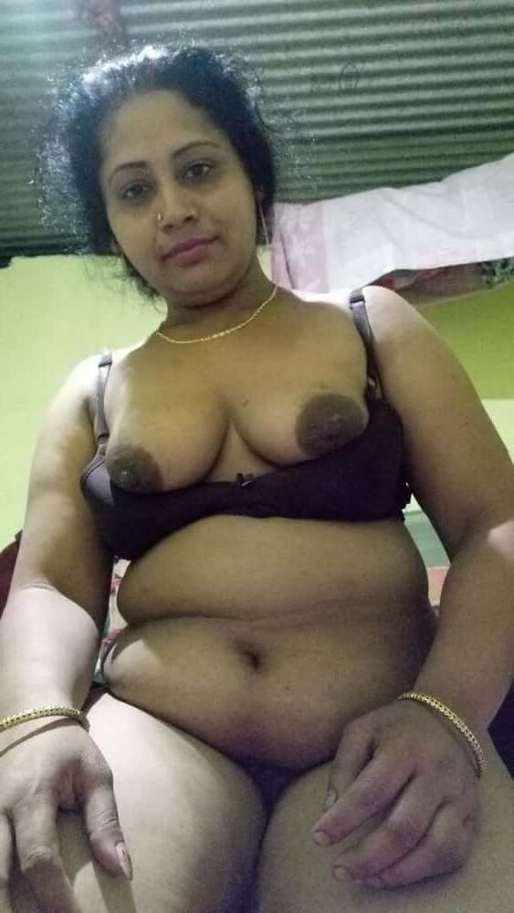 12P INDIAN DESI PIC FULL SET 15
